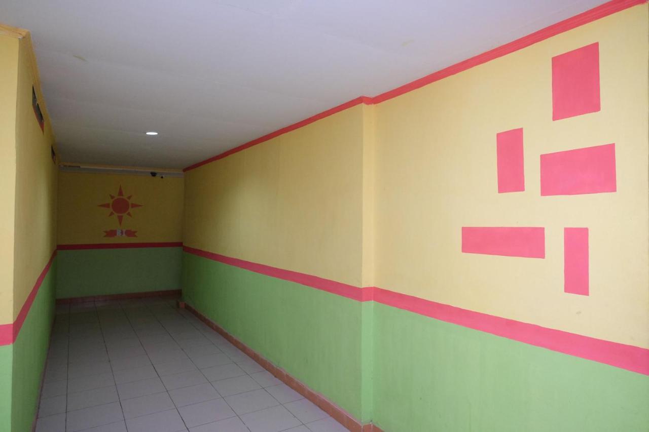 Reddoorz Near Pelabuhan Nusantara Parepare Dış mekan fotoğraf