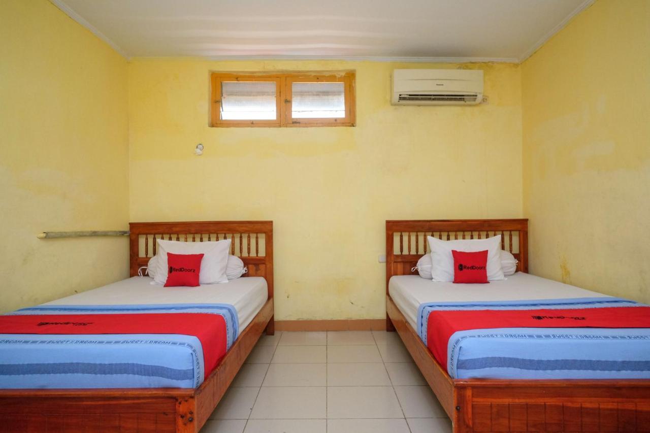 Reddoorz Near Pelabuhan Nusantara Parepare Dış mekan fotoğraf